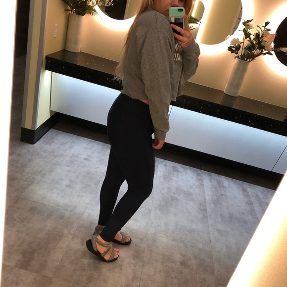 Crop sweatshirt - Picture 4 of 4